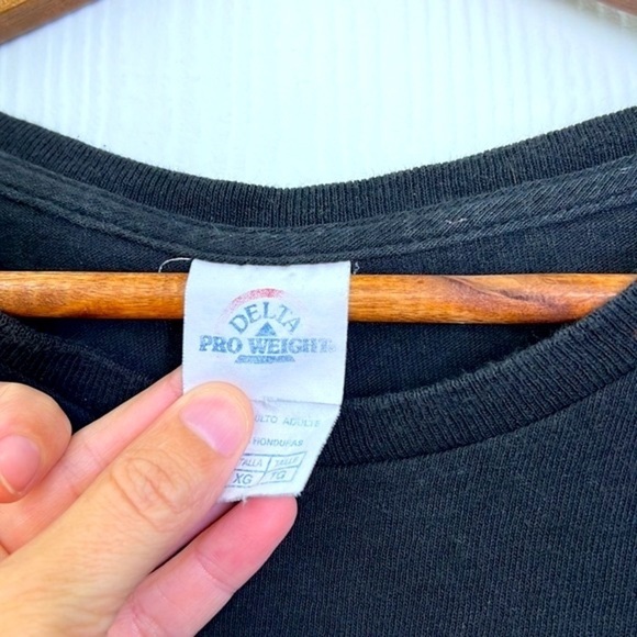 Delta - The Amityville Horror House Graphic Black Short Sleeve T Shirt Size XL - Picture 10 of 11